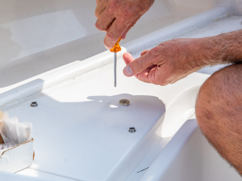 How It’s A Snap Magnetic Snaps Improve Safety on Your Boat